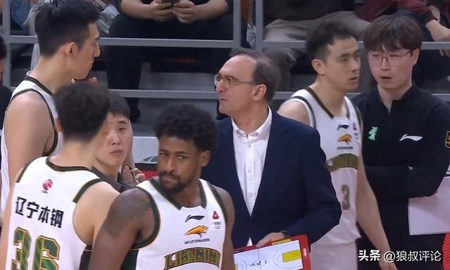 开云-乌戈：我们统治了篮板球 莫兰德和付豪表现出色赢得一场团队的胜利